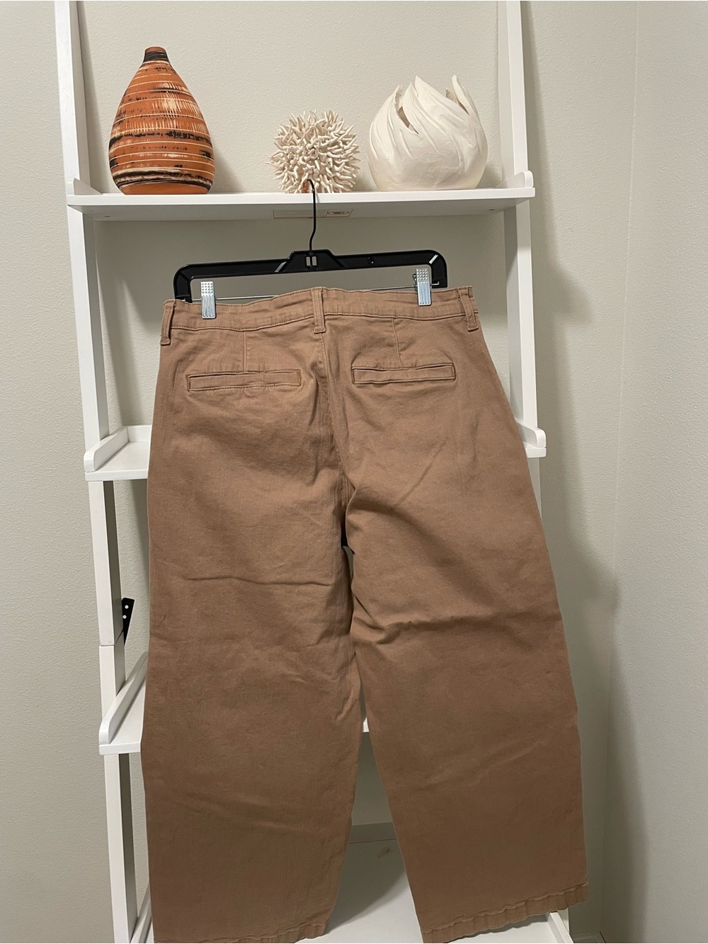 Ella Moss Cropped Wide-Leg Pants in Tann - Picture 5 of 6
